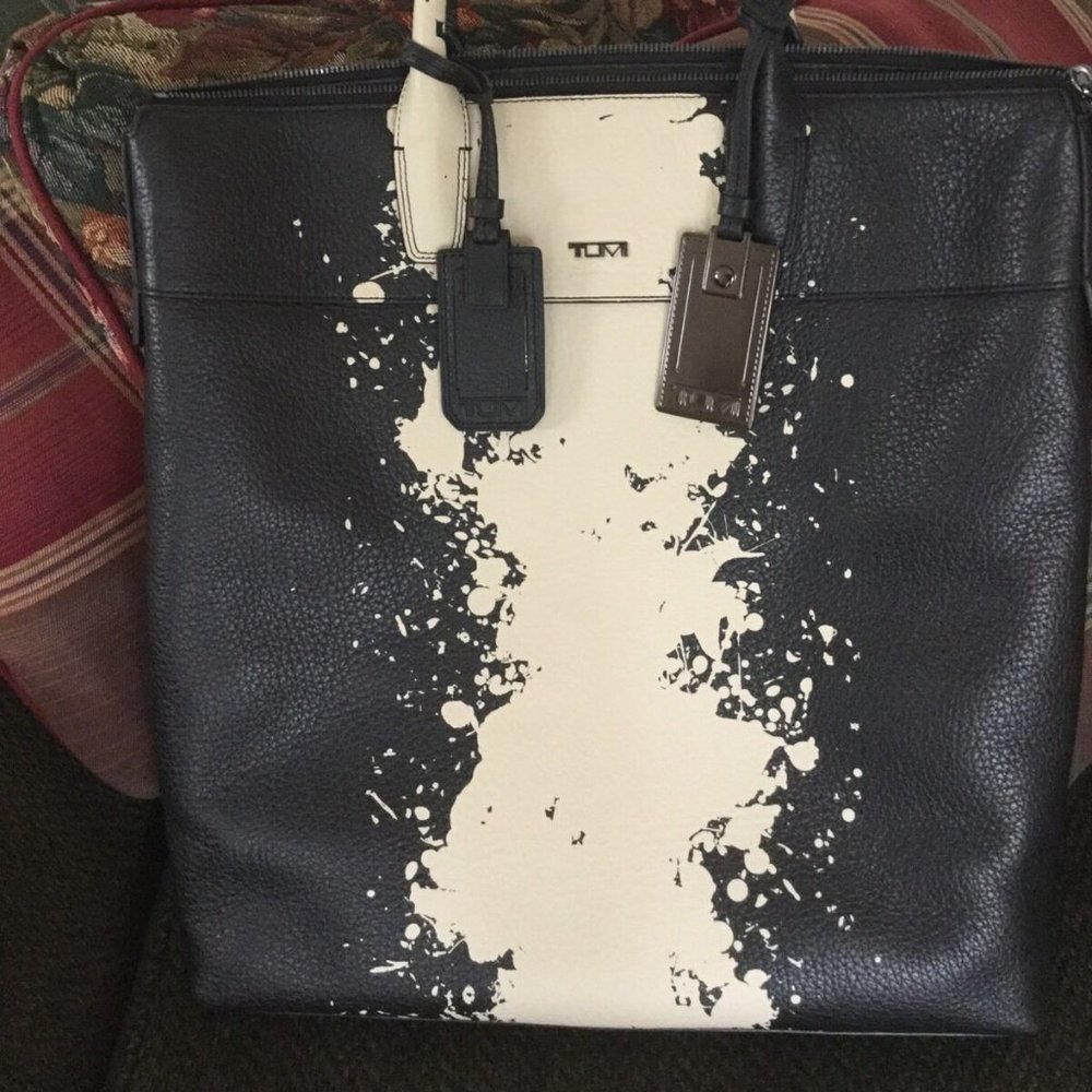 New Tumi Landon Whitman Leather Tote - Black/Ivory